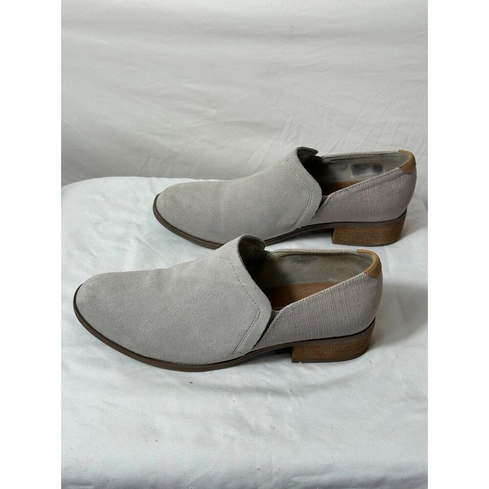 Toms Shaye Women's Short Boot Size 8 Gray Suede Slip On